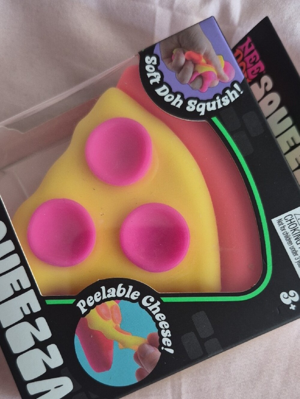 Needohs Rare Pizza And 2 Ice Cubes. - Picture 3 of 6